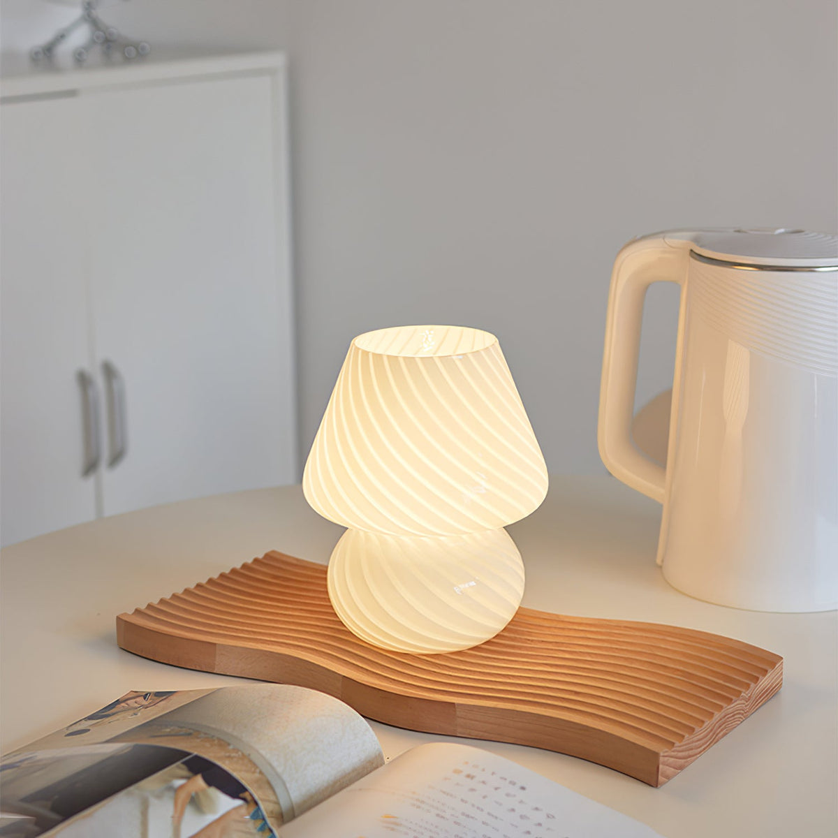 Dolci Glass Table Lamp