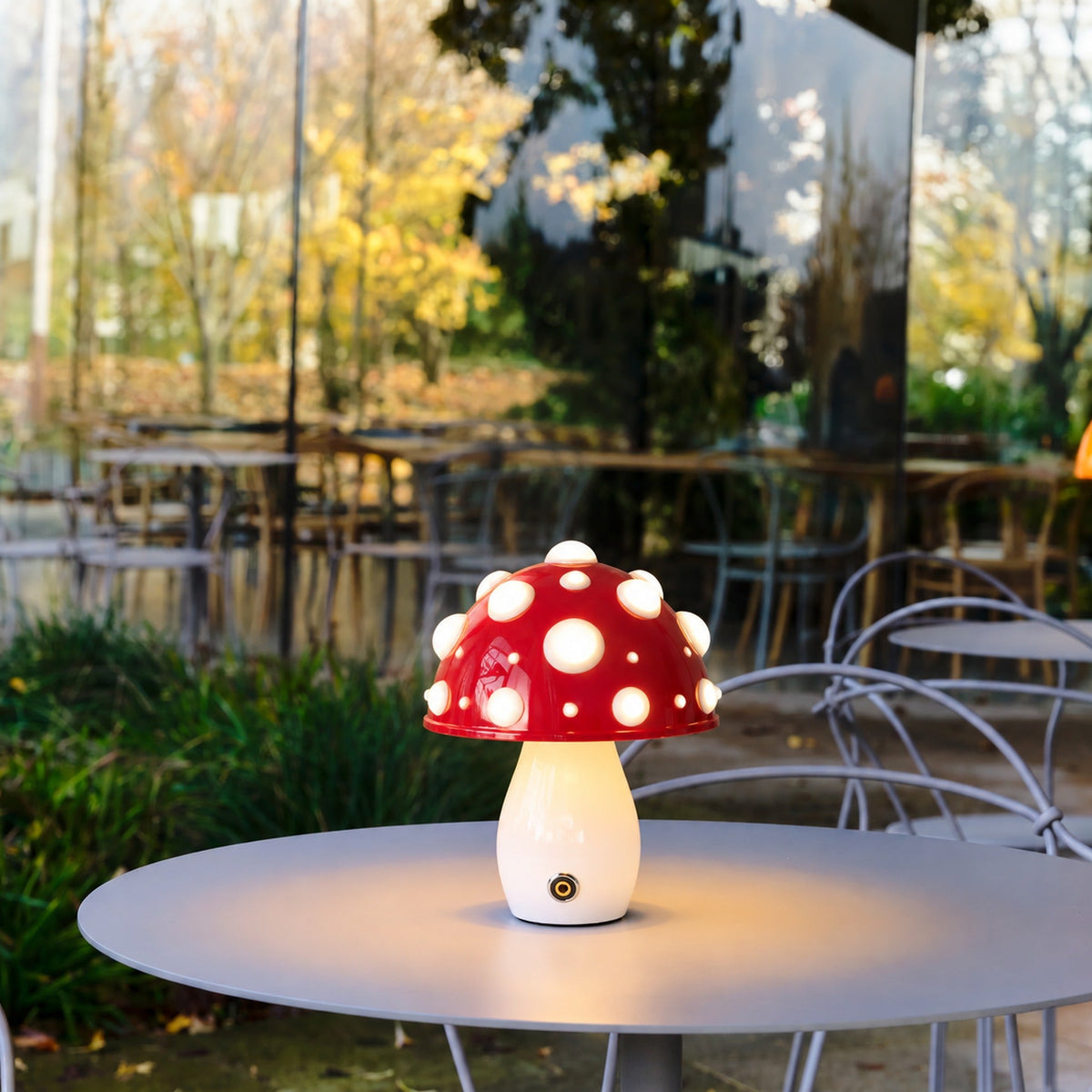 Sporo Mushroom Table Lamp