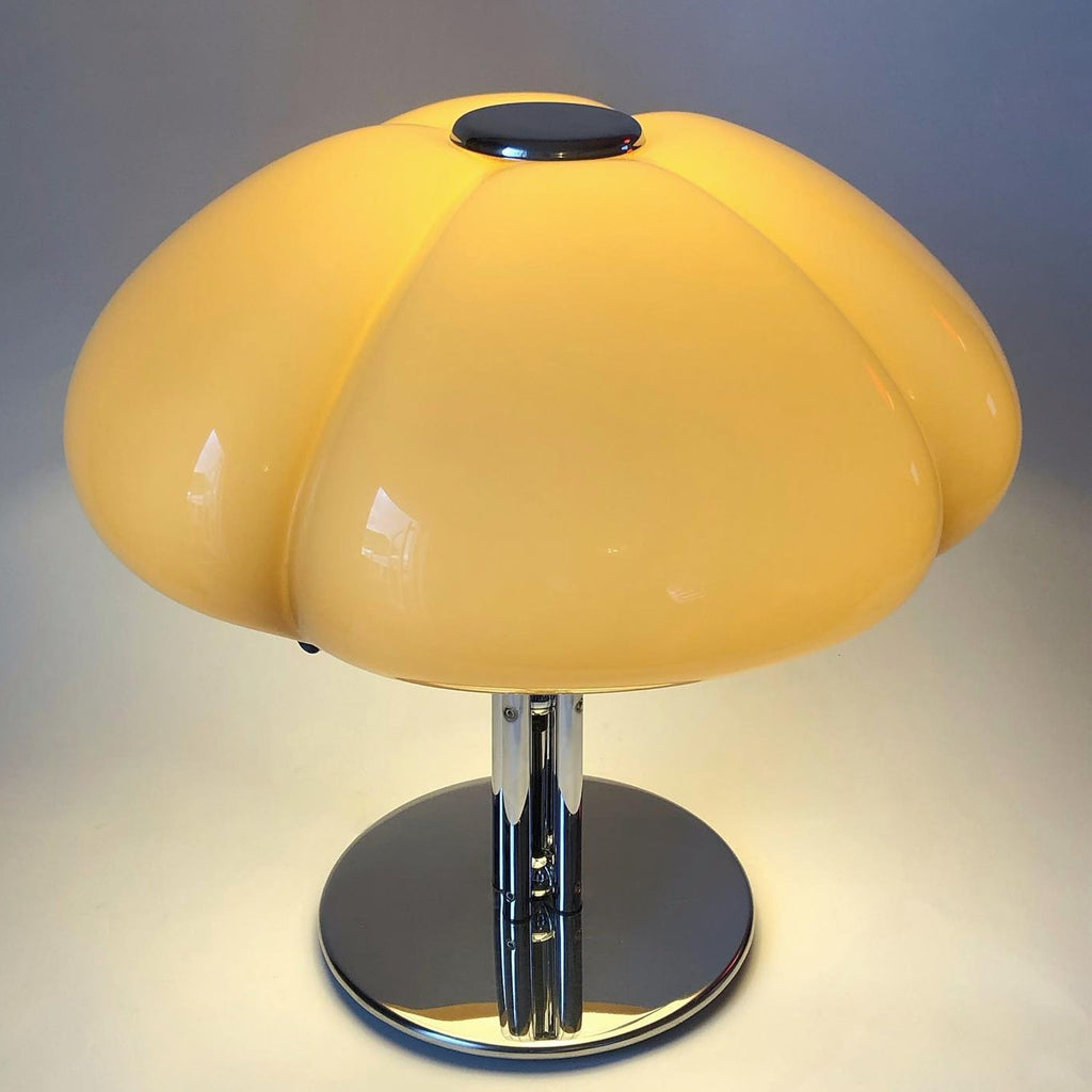 Clovo Glass Table Lamp