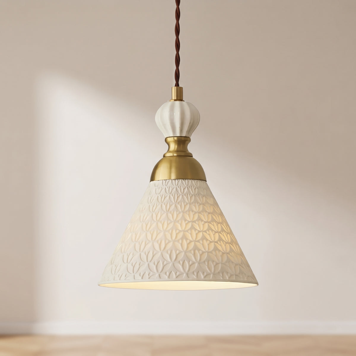 Alba Ceramic Pendant Light