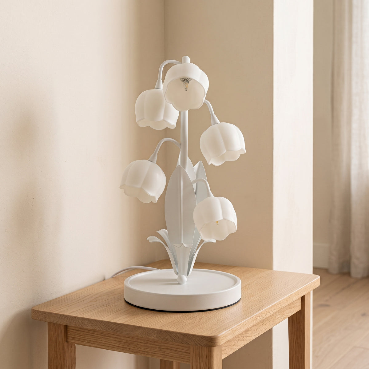 Lilura Orchid Table Lamp