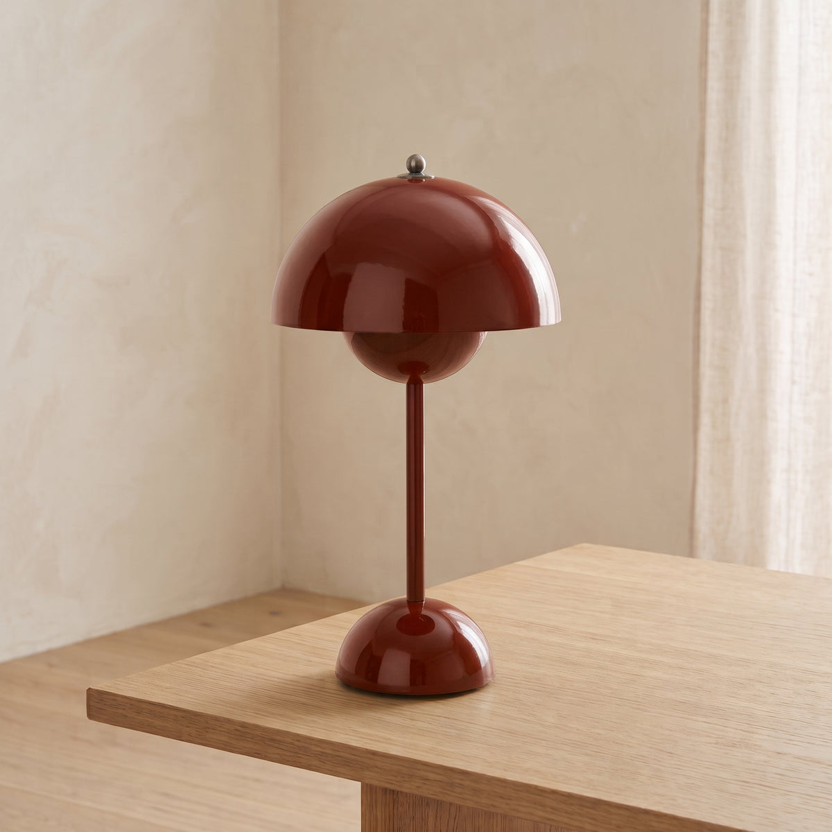 Kaivo Cordless Table Lamp