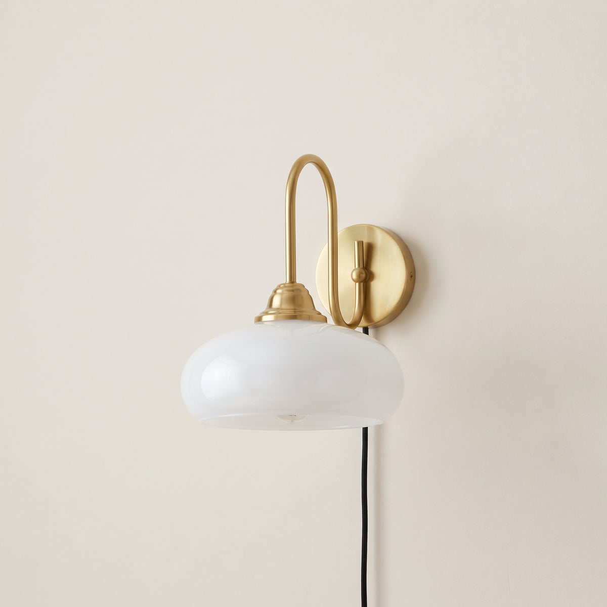 Kelda Glass Plug-In Wall Lamp