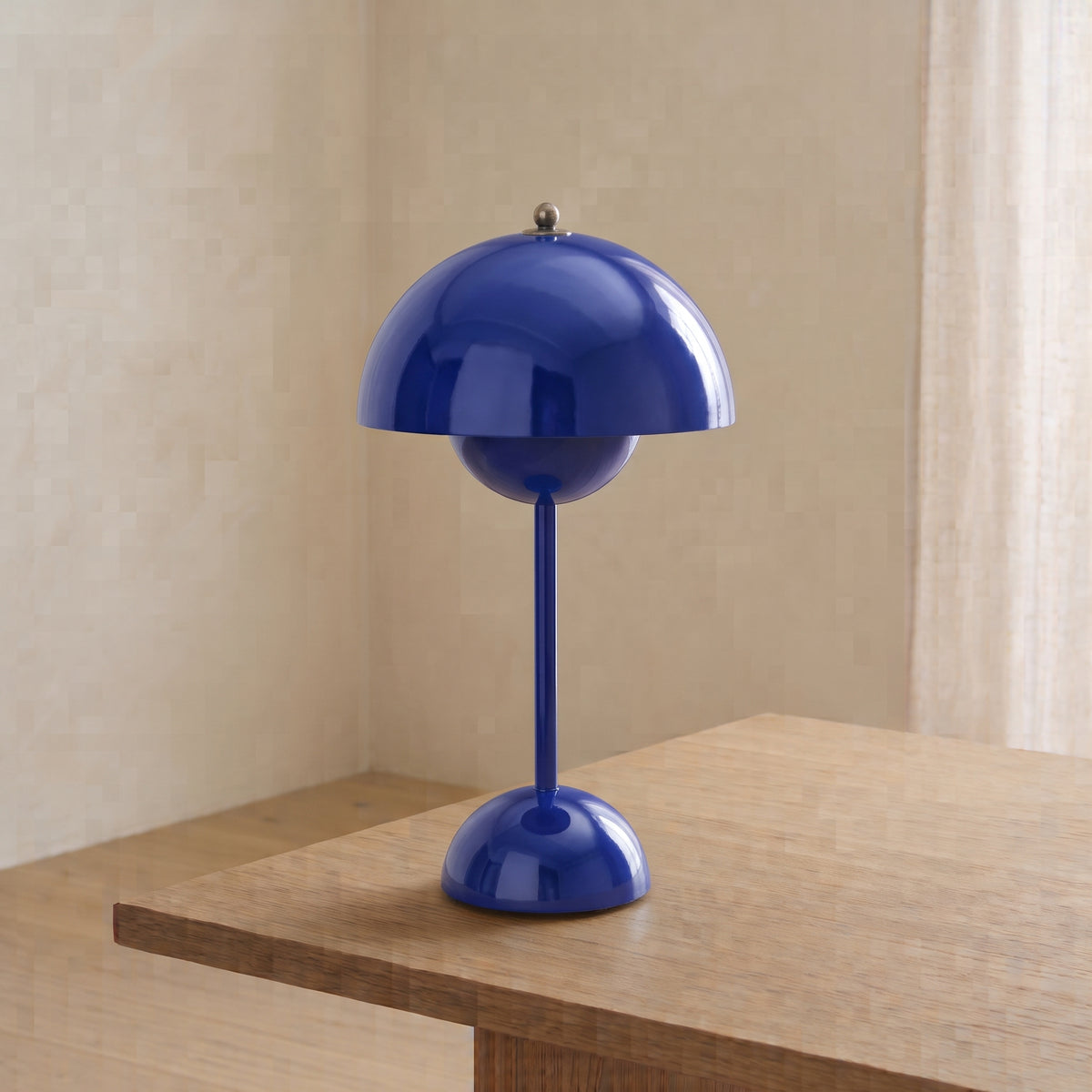 Kaivo Cordless Table Lamp