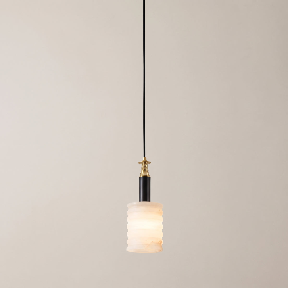 Alvo Alabaster Pendant Light
