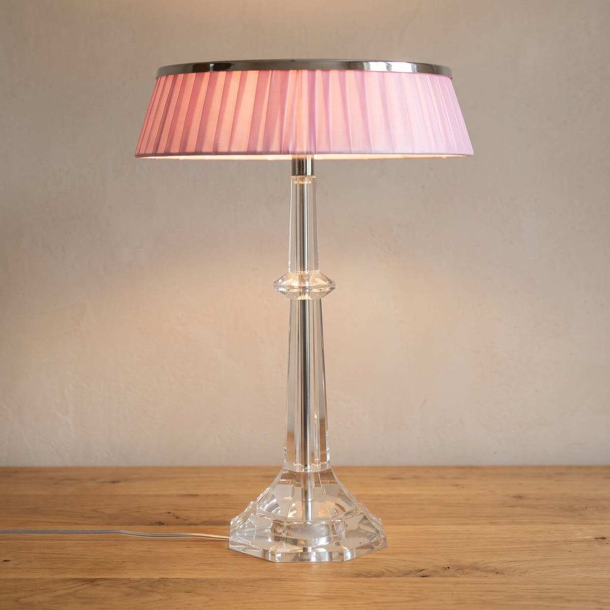 Valmora Pleated Table Lamp