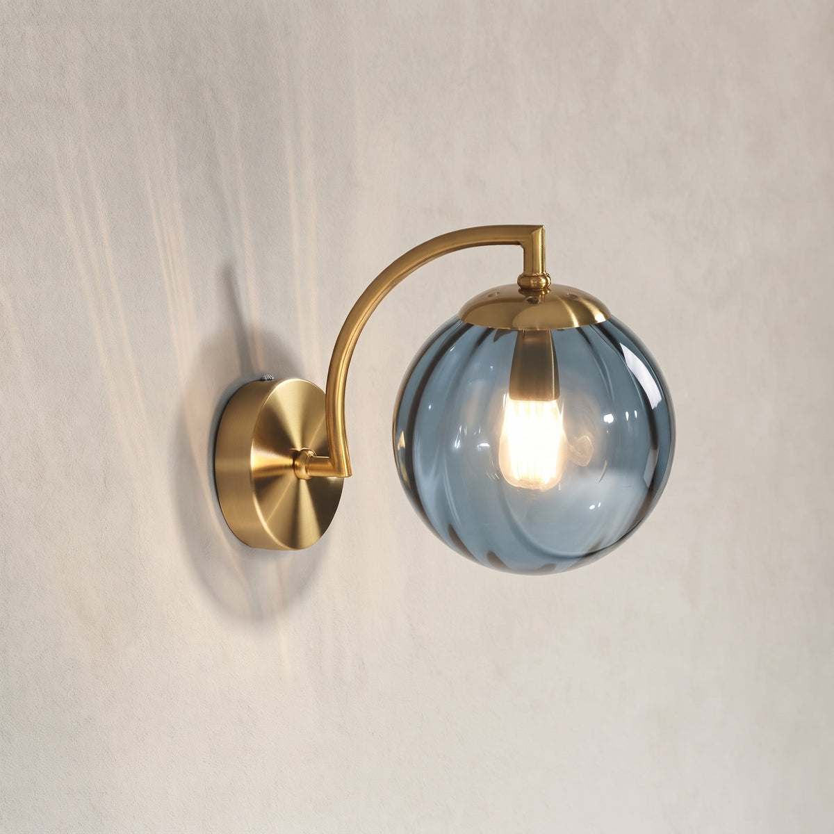 Fluta Ribbed Glass Wall Sconce