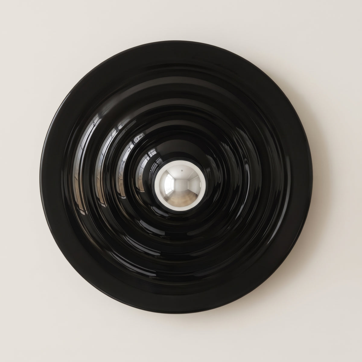 Dorian Wall Lamp