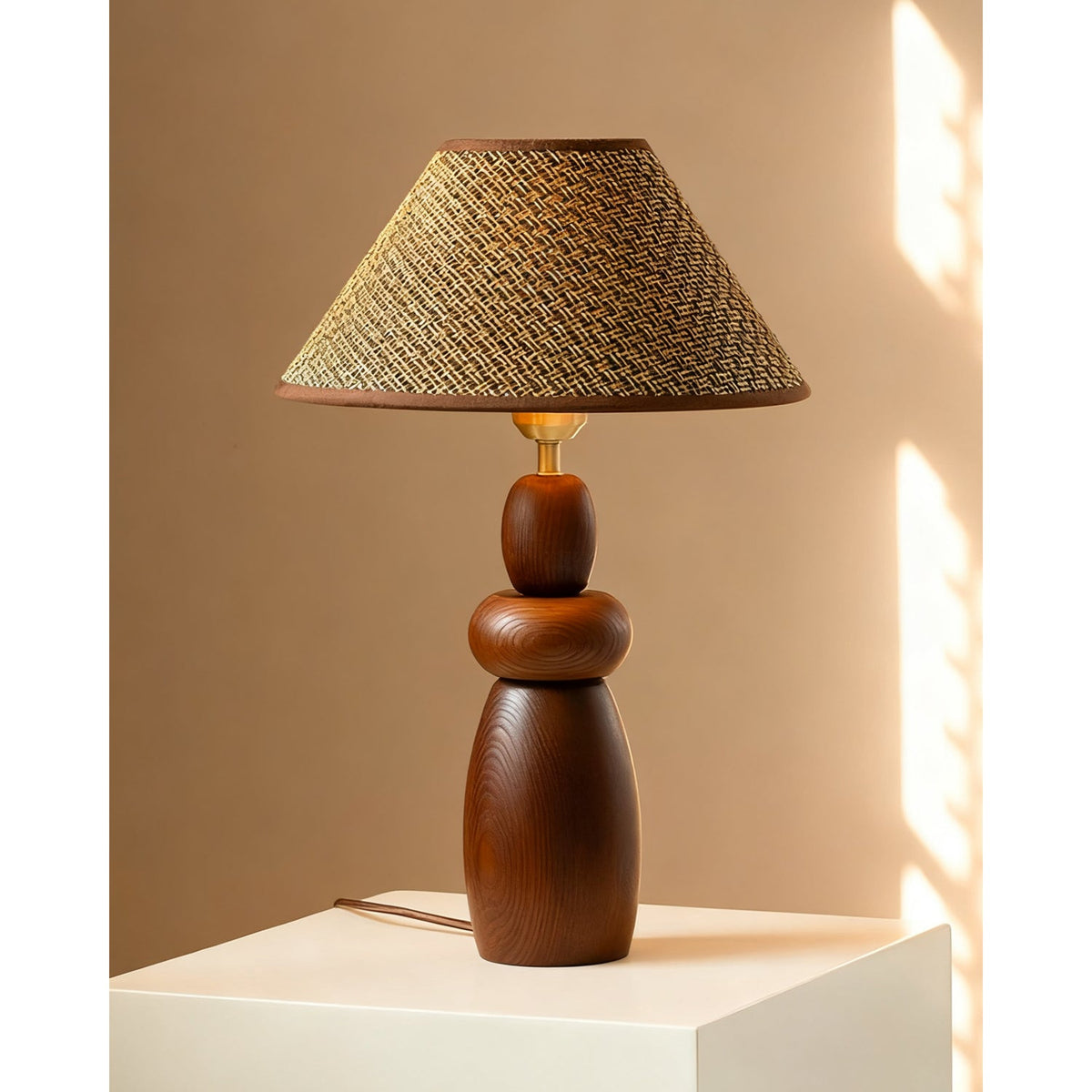 Wovan Wood Table Lamp