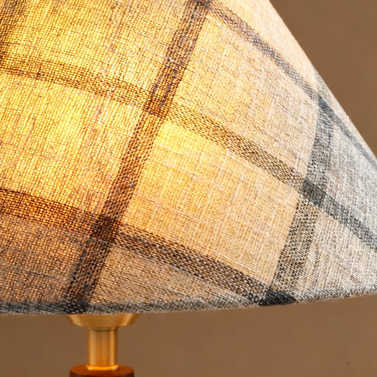 Wovan Wood Table Lamp