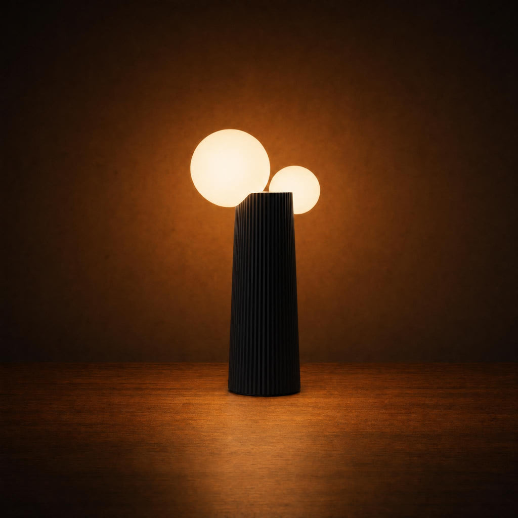 Bud Cordless Opal Table Lamp