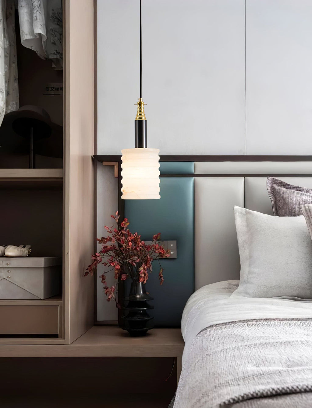 Alvo Alabaster Pendant Light - view 09