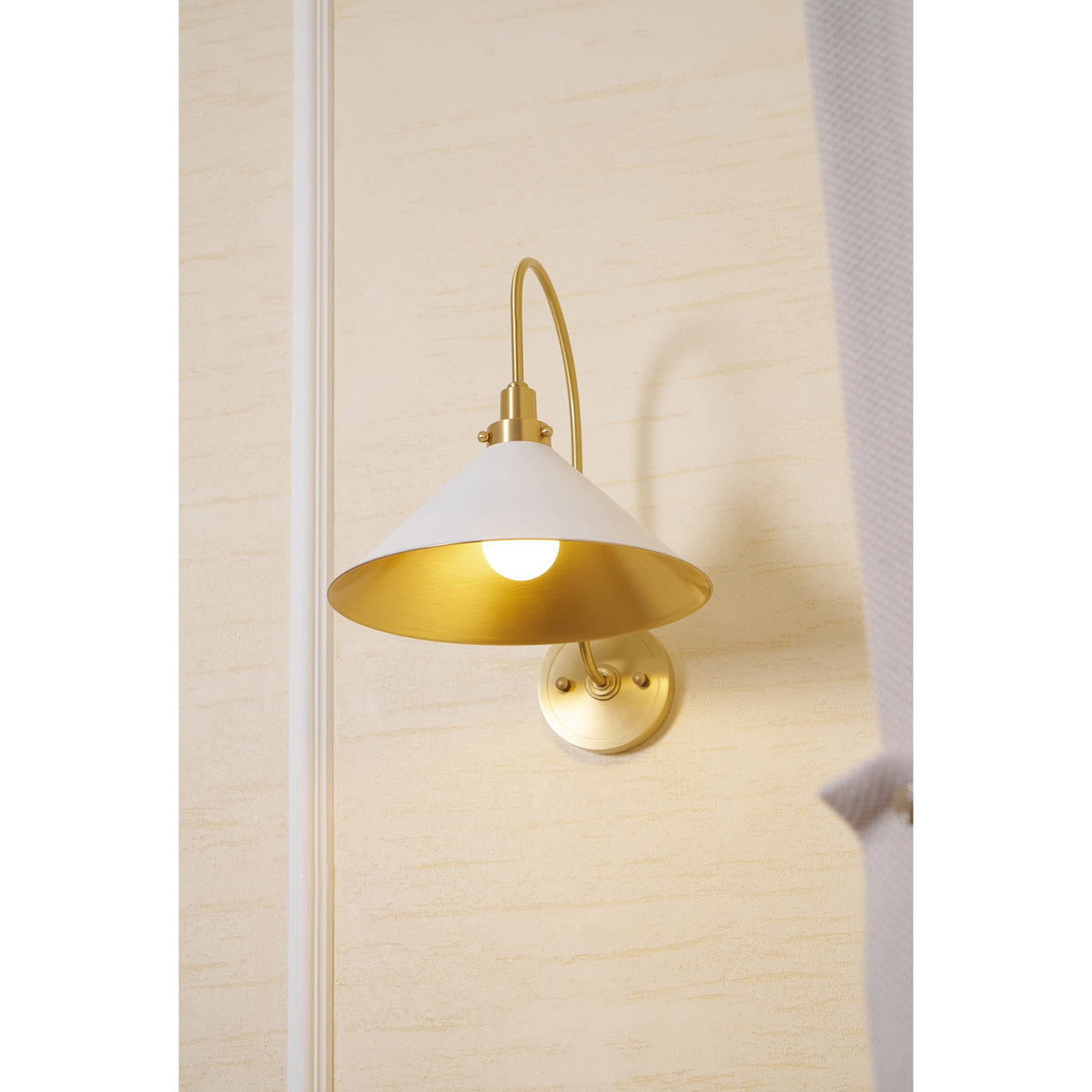 Brandt Gooseneck Wall Lamp - view 21