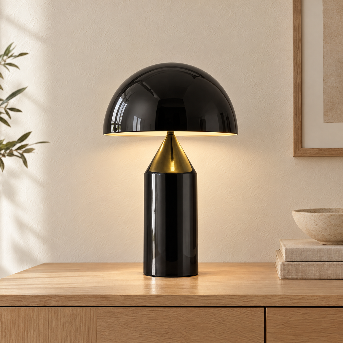 Brass Mushroom Dome Table Lamp in Bright Black