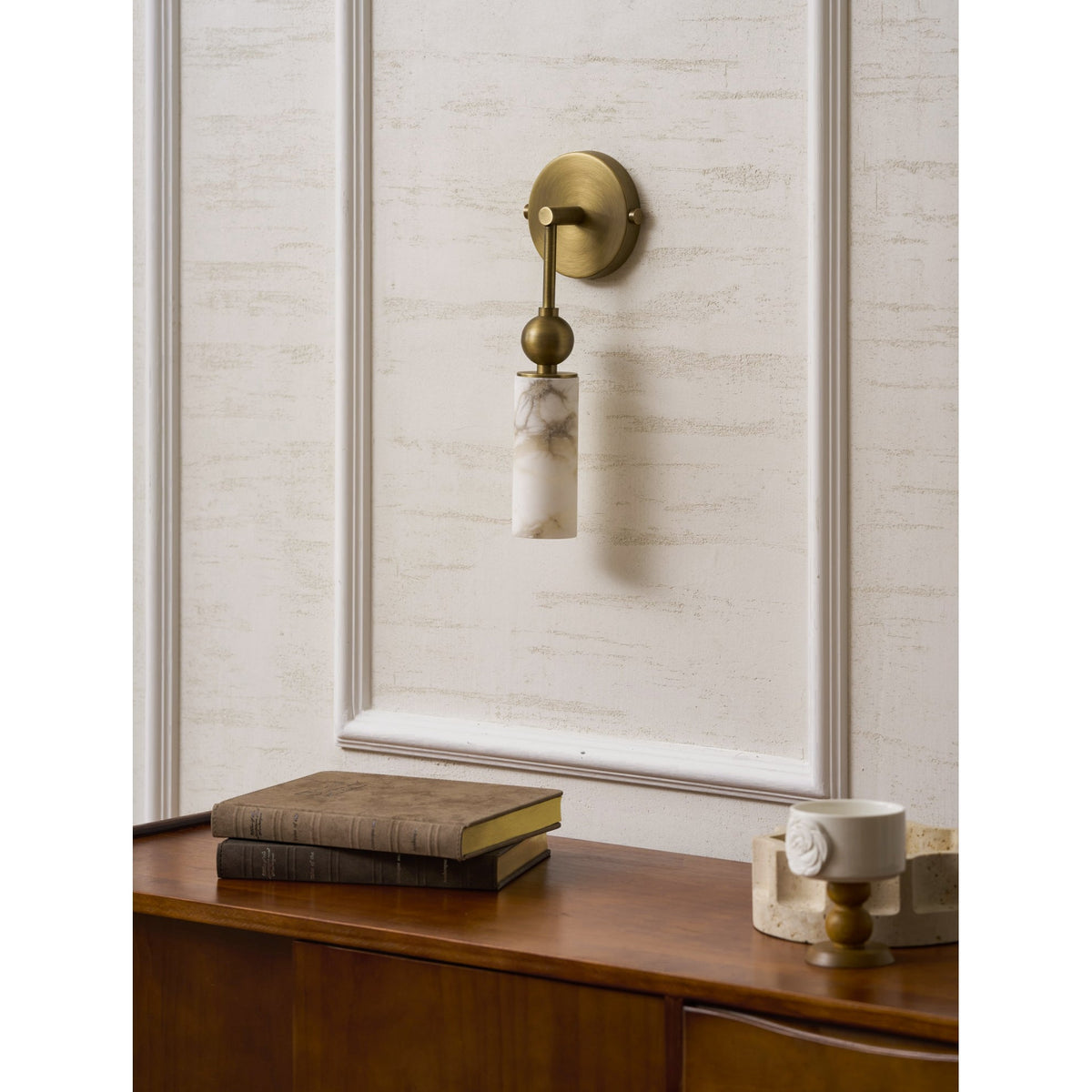 Elowen Alabaster Wall Lamp - view 41