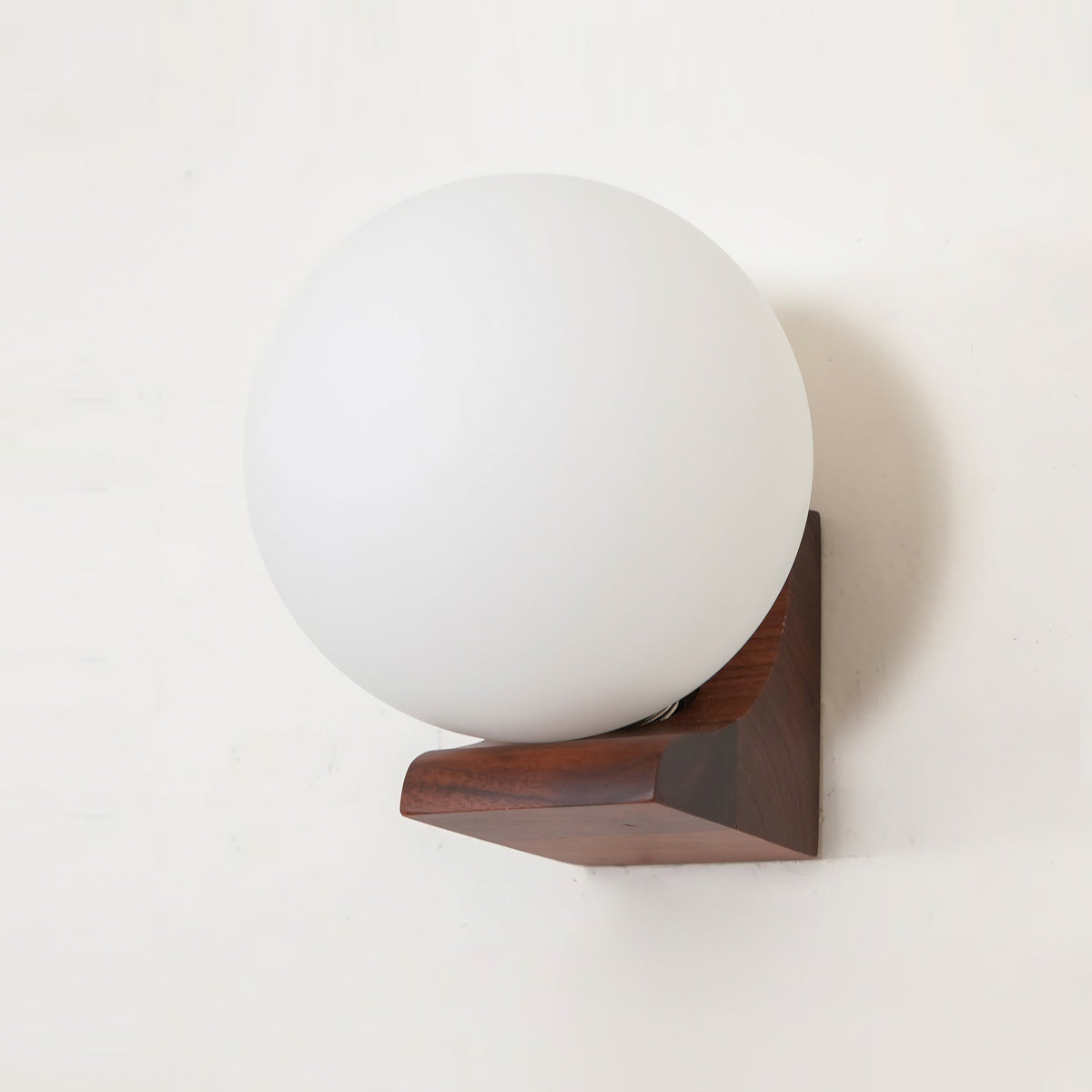 Evelyn Orb Wall Lamp - view 07