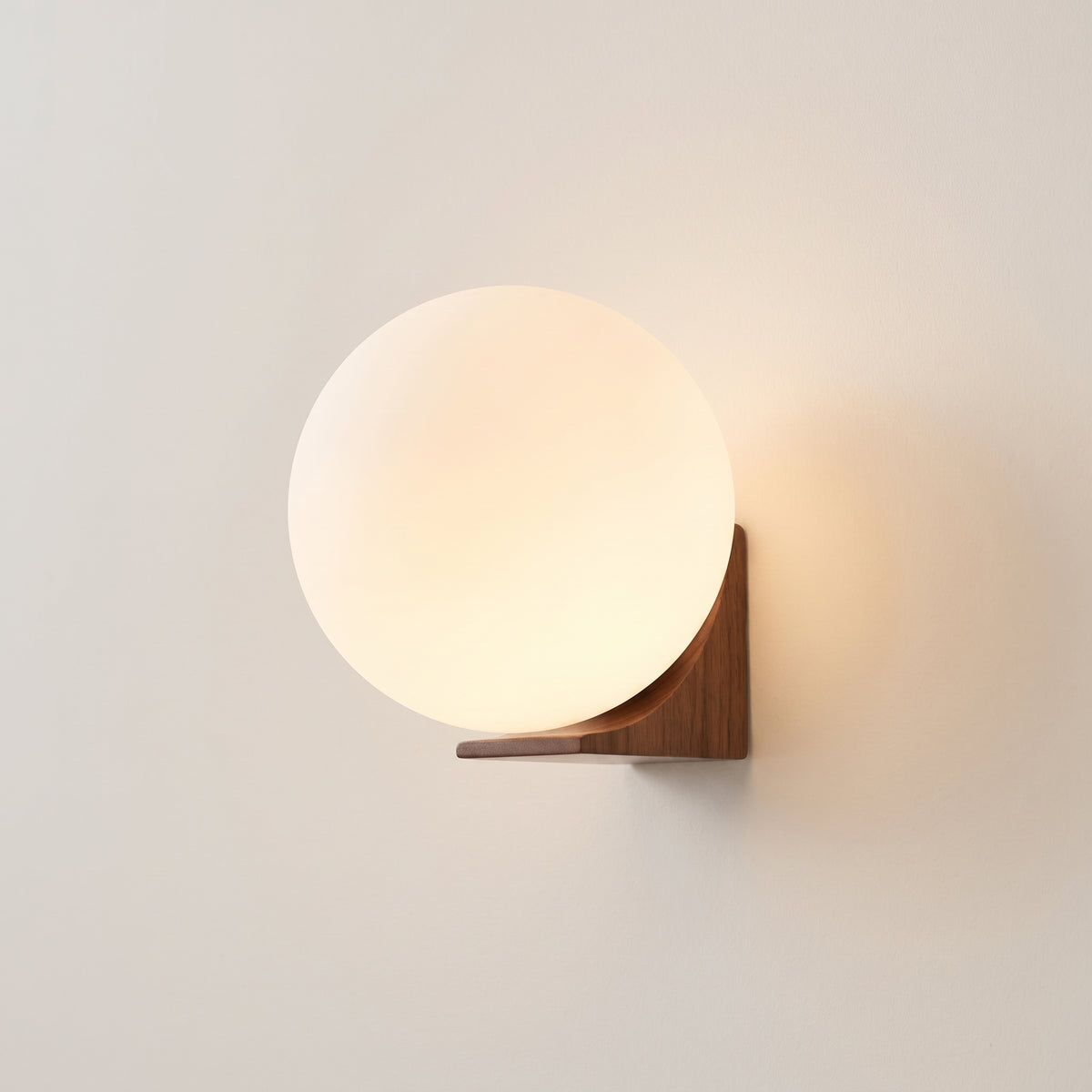 Evelyn Orb Wall Lamp - view 17