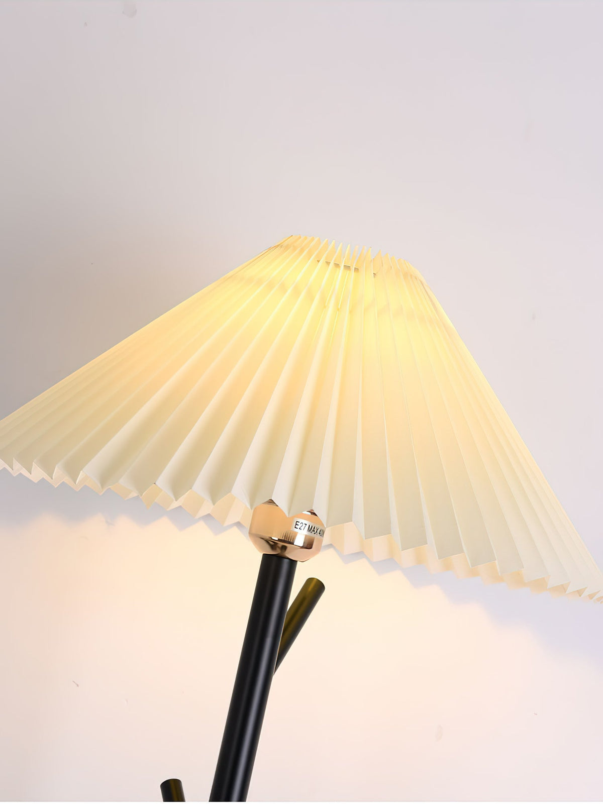 Hanga Coat Rack Floor Lamp - view 10