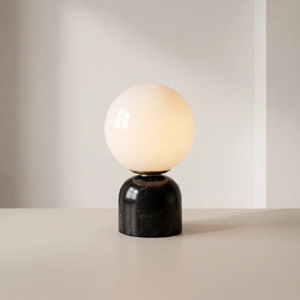 Hindsa Table Lamp - view 04