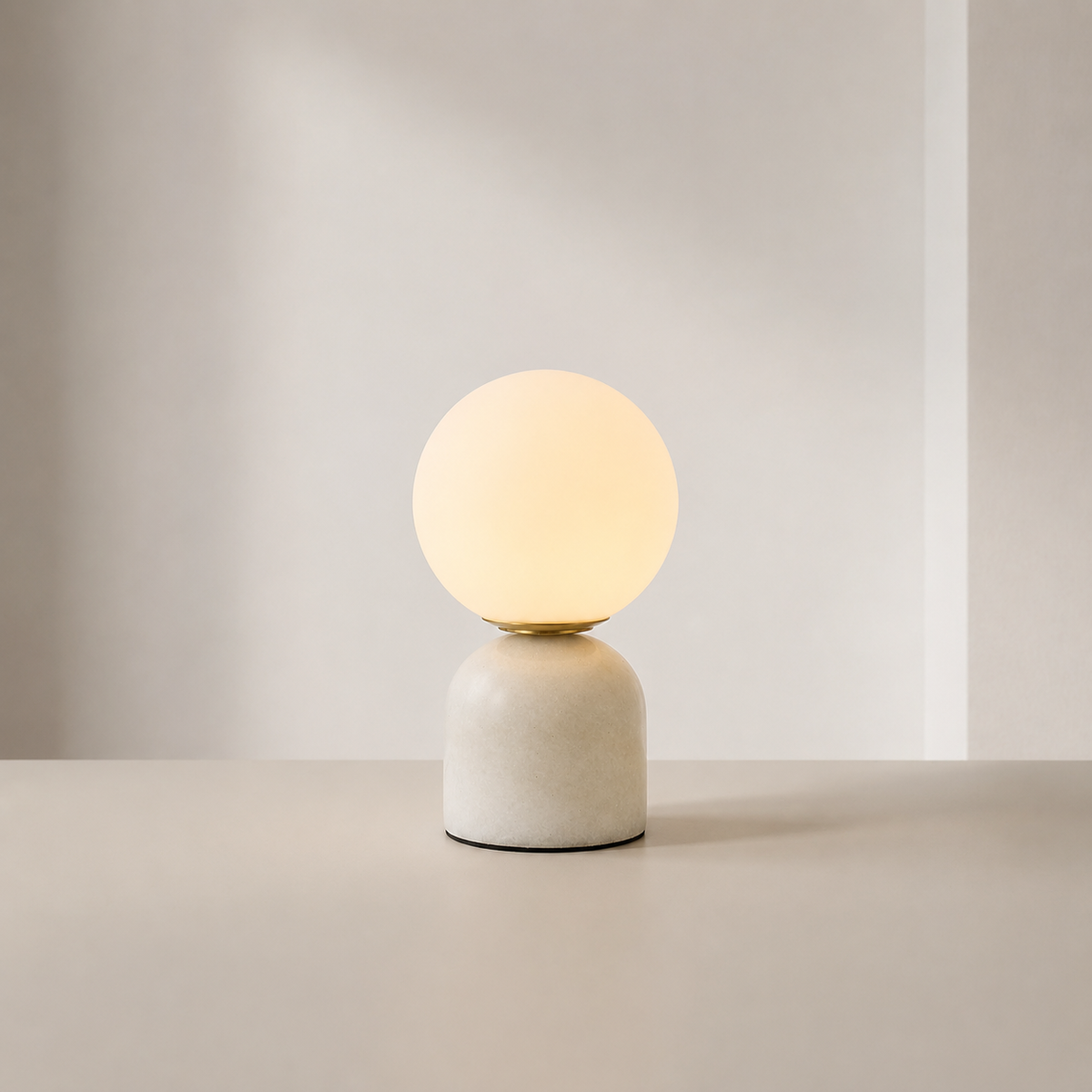 Hindsa Table Lamp - view 05