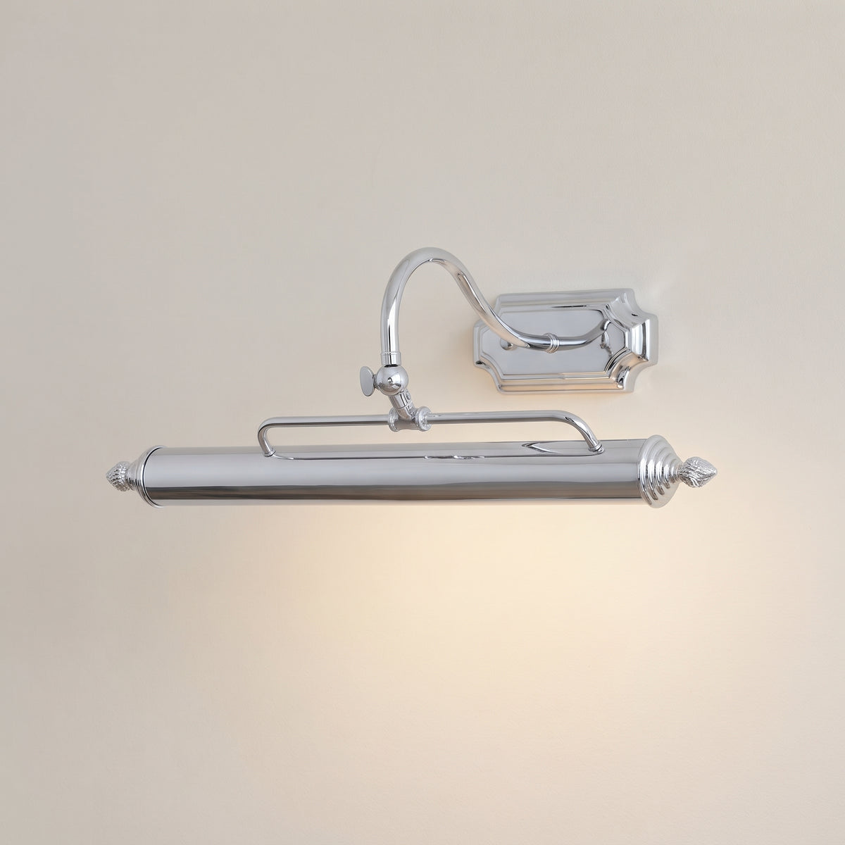 Lyra Wall Light