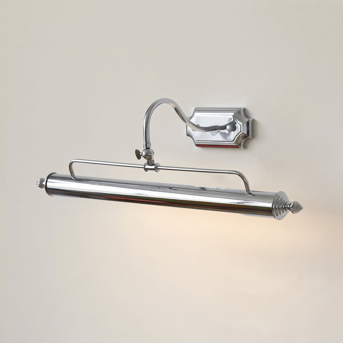Lyra Wall Light
