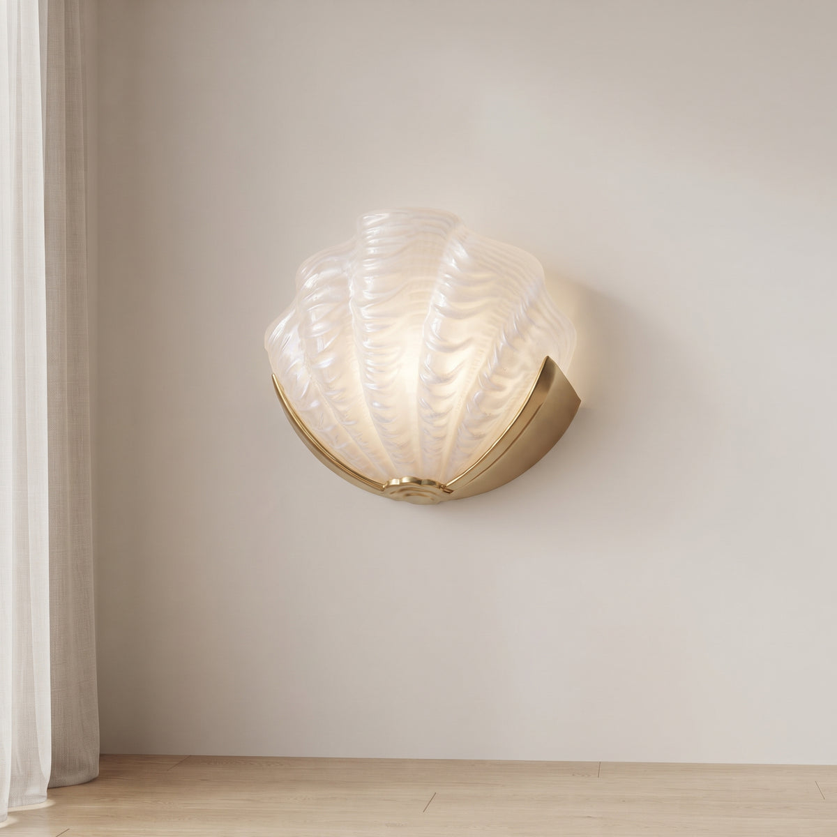 Nerine Glass Wall Sconce