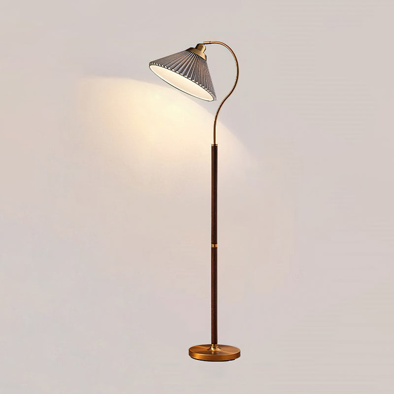 Pleato Pleated Floor Lamp - view 02