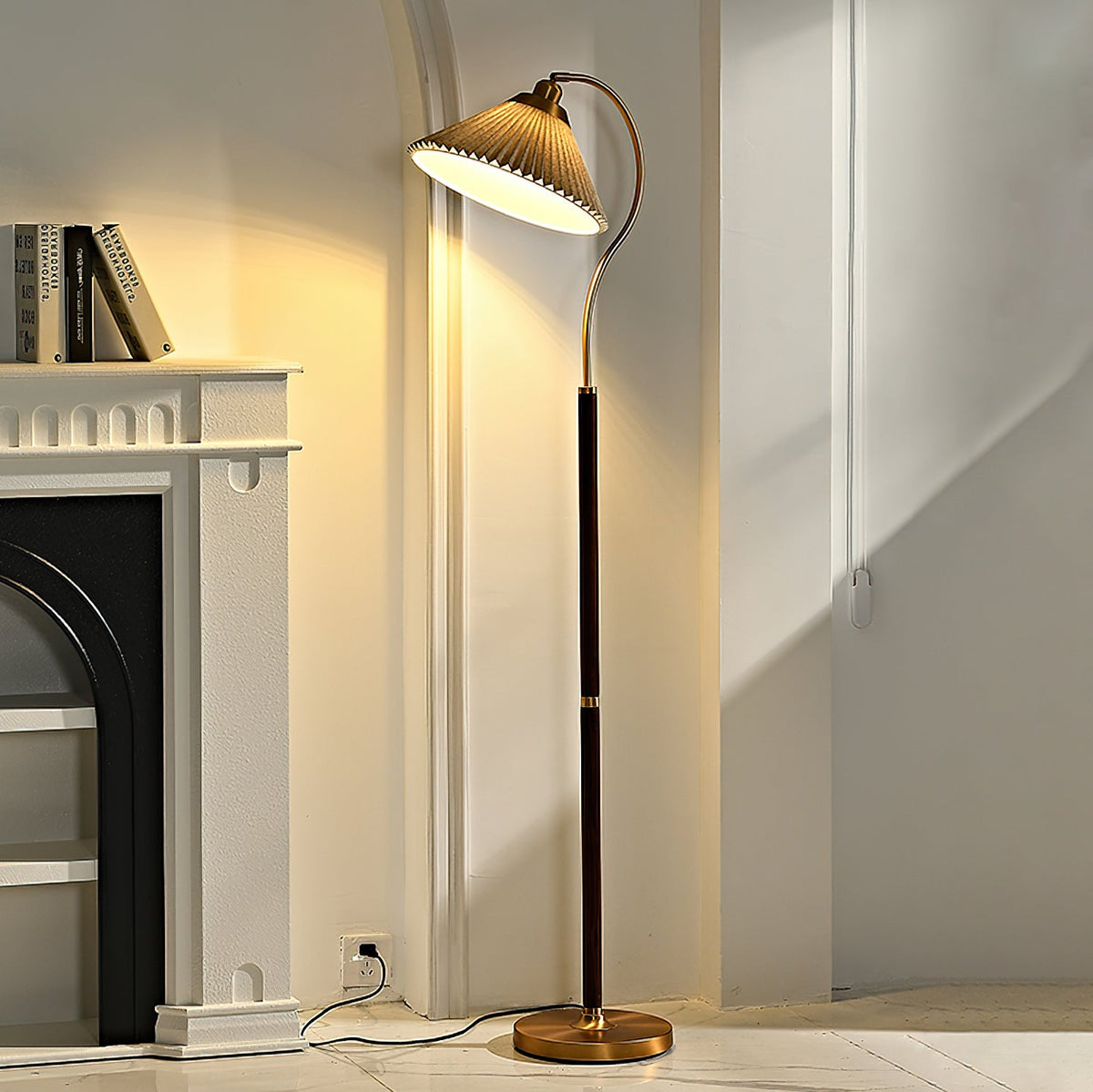 Pleato Pleated Floor Lamp - view 04